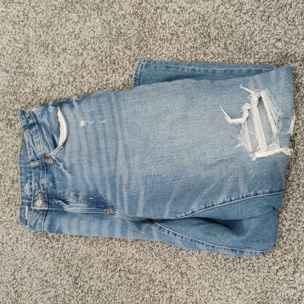 Old Navy Women's o.g loose Blue Boyfriend Jeans - Picture 2 of 7